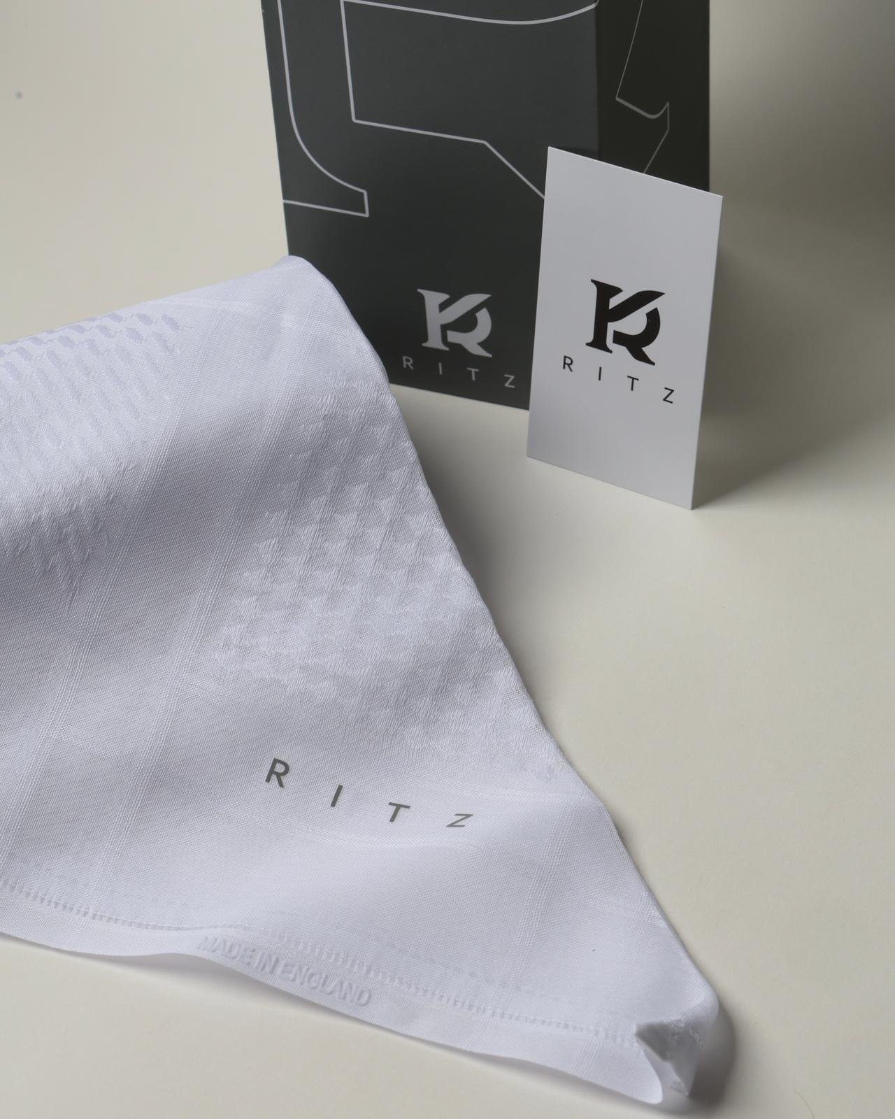 شماغ ريتز أبيض